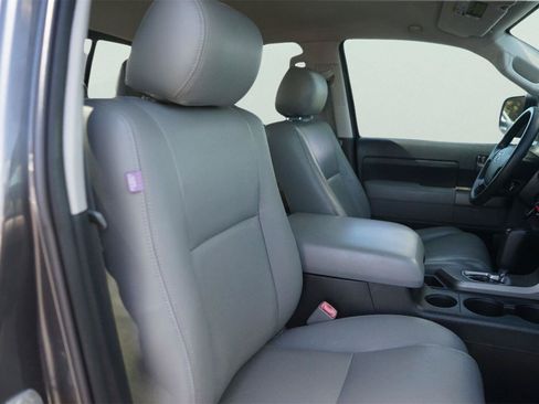 Used 2013 Toyota Tundra 2WD Double Cab w/ SR5 Pkg image 19