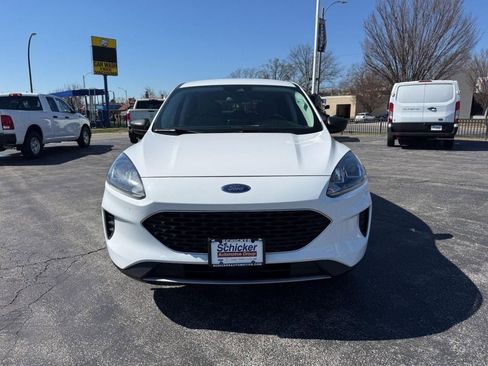 Used 2022 Ford Escape SE FWD image 9
