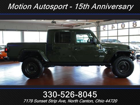 Used 2021 Jeep Gladiator Overland w/ Uconnect 4C Nav & Sound Group AWD/4WD image 12