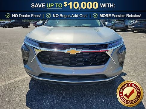 New 2026 Chevrolet Trax LT FWD image 2
