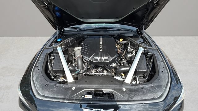 Used 2021 Genesis G70 3.3T RWD image 33