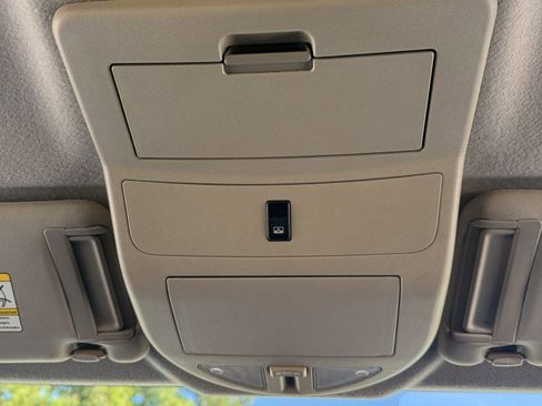 Used 2012 Nissan Titan SV image 37