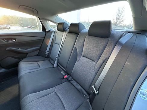 Used 2023 Honda Accord LX image 11