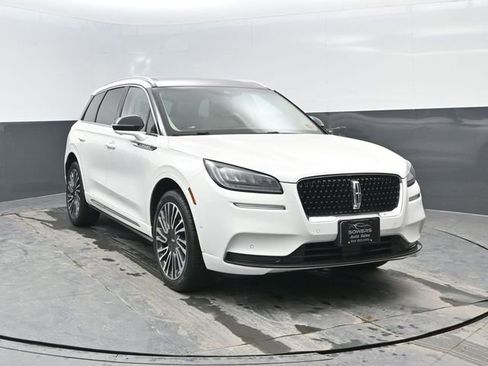 Used 2021 Lincoln Corsair Reserve w/ Equipment Group 201A image 2