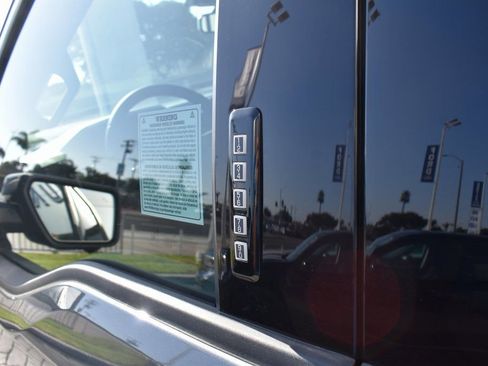 Used 2025 Ford F150 Lightning Lariat AWD/4WD image 17