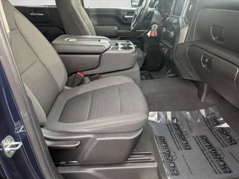Used 2022 Chevrolet Silverado 3500 LT image 22