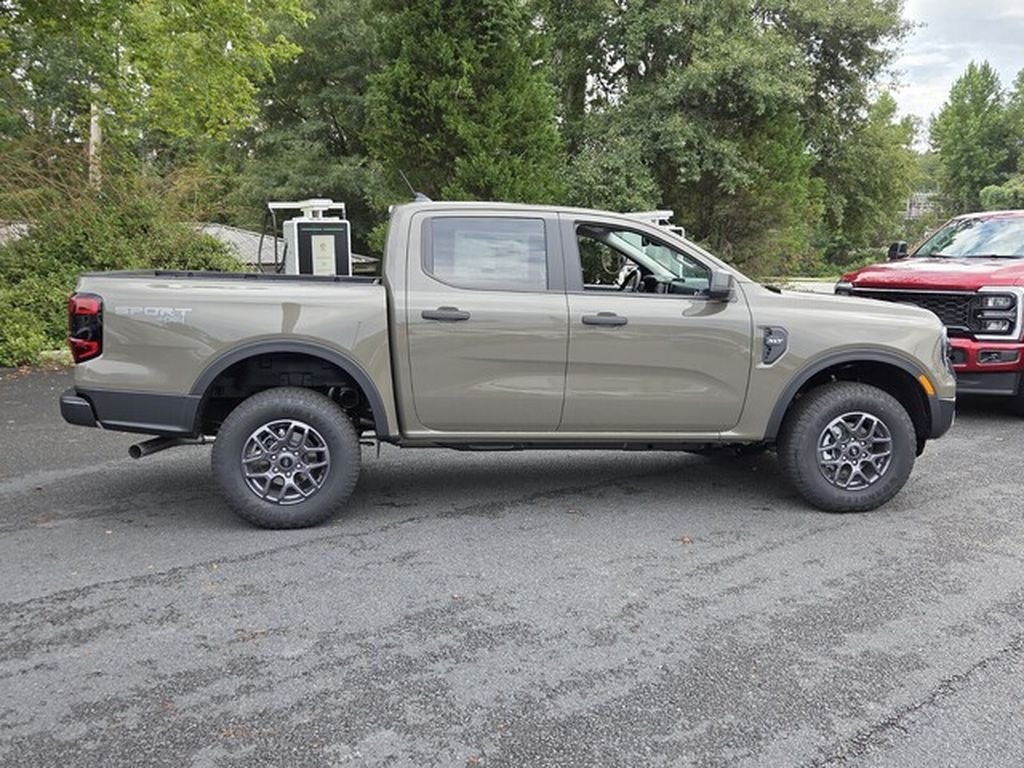 New 2026 Ford Ranger XLT w/ Equipment Group 301A High AWD/4WD image 16