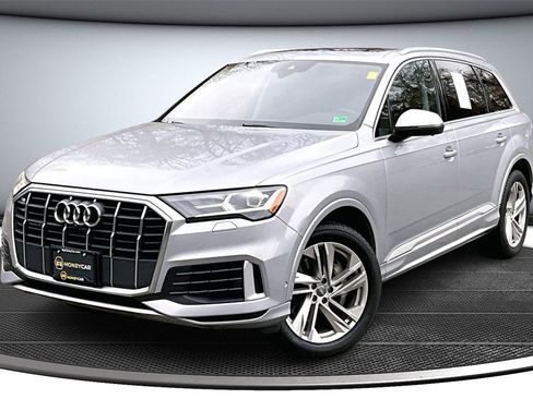 Used 2020 Audi Q7 3.0T Premium Plus image 3