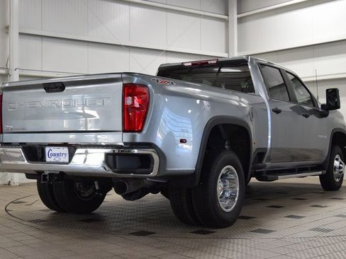 Used 2024 Chevrolet Silverado 3500 W/T image 8