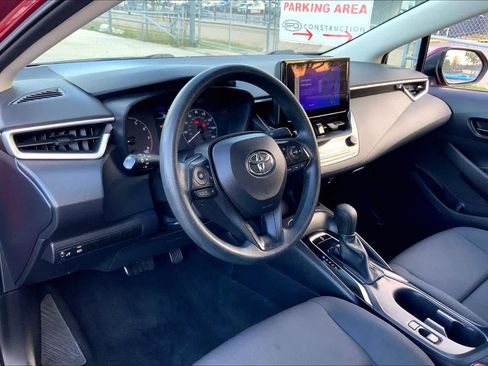 Used 2023 Toyota Corolla LE image 16