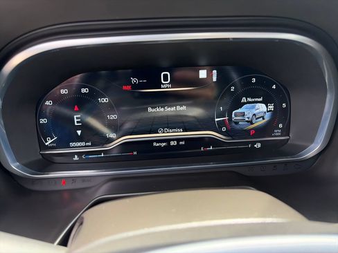 Used 2022 GMC Yukon SLT w/ SLT Luxury Package AWD/4WD image 18
