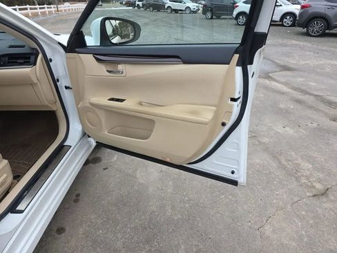 Used 2013 Lexus ES 350 image 50