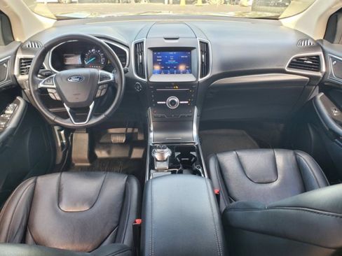 Certified 2019 Ford Edge Titanium image 26