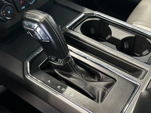 Used 2018 Ford F150 XLT w/ Equipment Group 302A Luxury AWD/4WD image 23