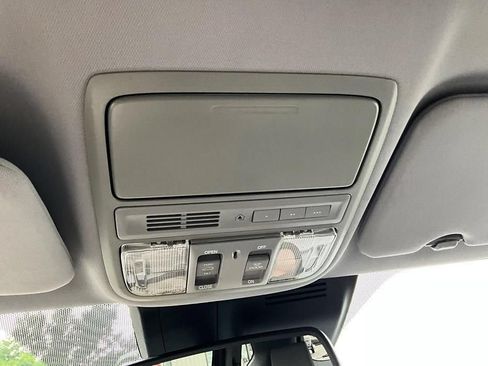 Used 2018 Honda CR-V EX-L image 28
