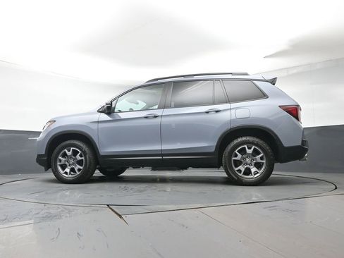 Used 2023 Honda Passport TrailSport image 31
