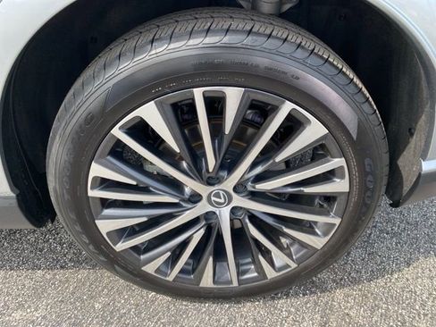 Used 2024 Lexus RX 350 w/ Convenience Package image 11
