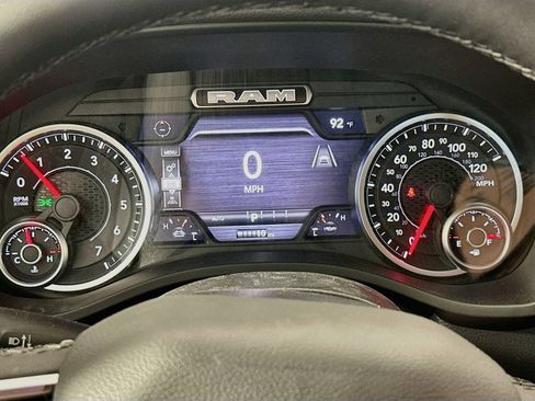 New 2026 RAM 1500 4x4 Crew Cab image 12