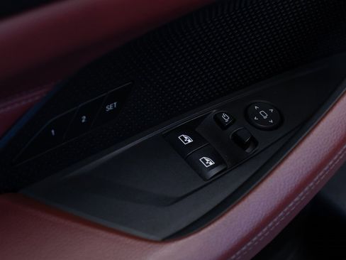 Used 2022 BMW M440i Coupe w/ Shadowloine Package image 17