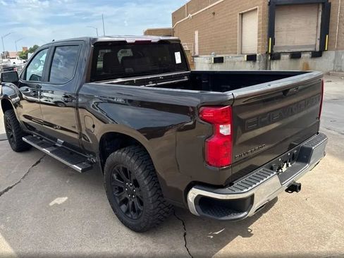 Used 2019 Chevrolet Silverado 1500 LT w/ Texas Edition AWD/4WD image 5