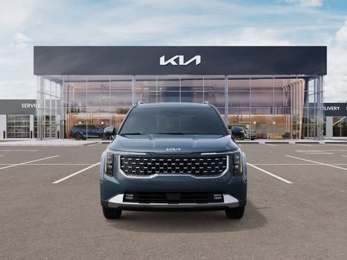 New 2027 Kia Carnival SX FWD image 2