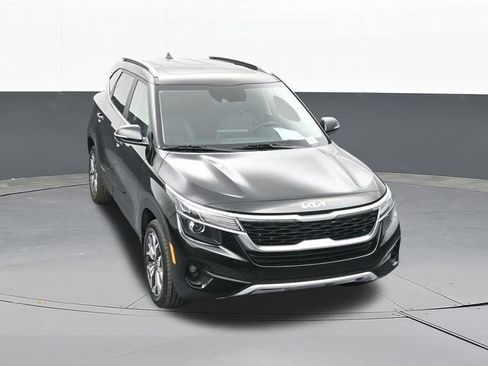 Used 2023 Kia Seltos EX image 63