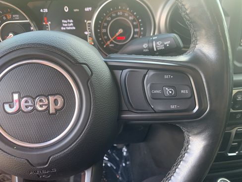 Used 2020 Jeep Gladiator Sport w/ Quick Order Package 23S AWD/4WD image 20