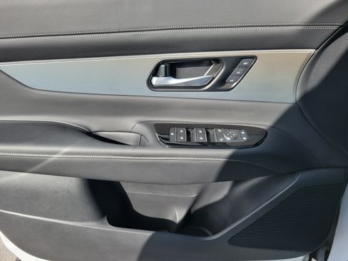 Used 2025 Nissan Murano SL AWD/4WD image 26