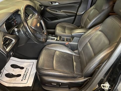 Used 2017 Chevrolet Cruze Premier image 20