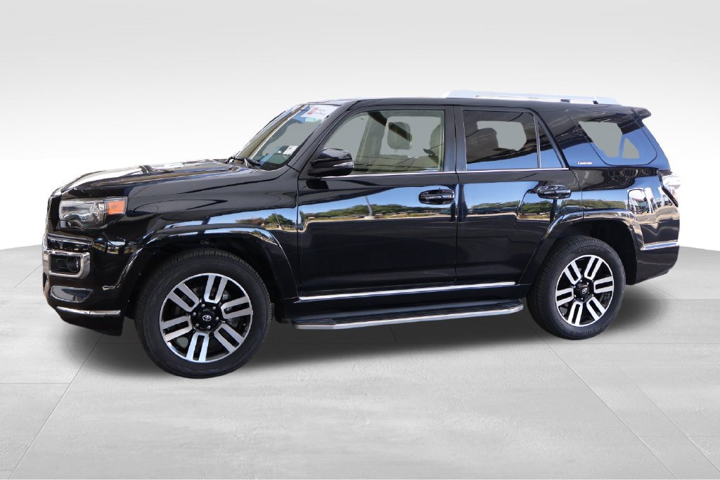 Certified 2021 Toyota 4Runner Limited AWD/4WD image 11