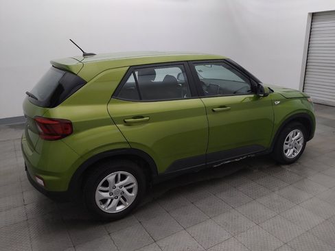 Used 2023 Hyundai Venue SE FWD image 10