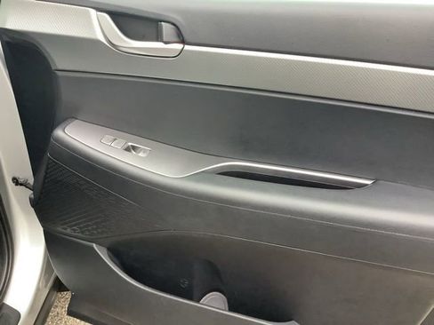 Used 2023 Hyundai Palisade SE image 27