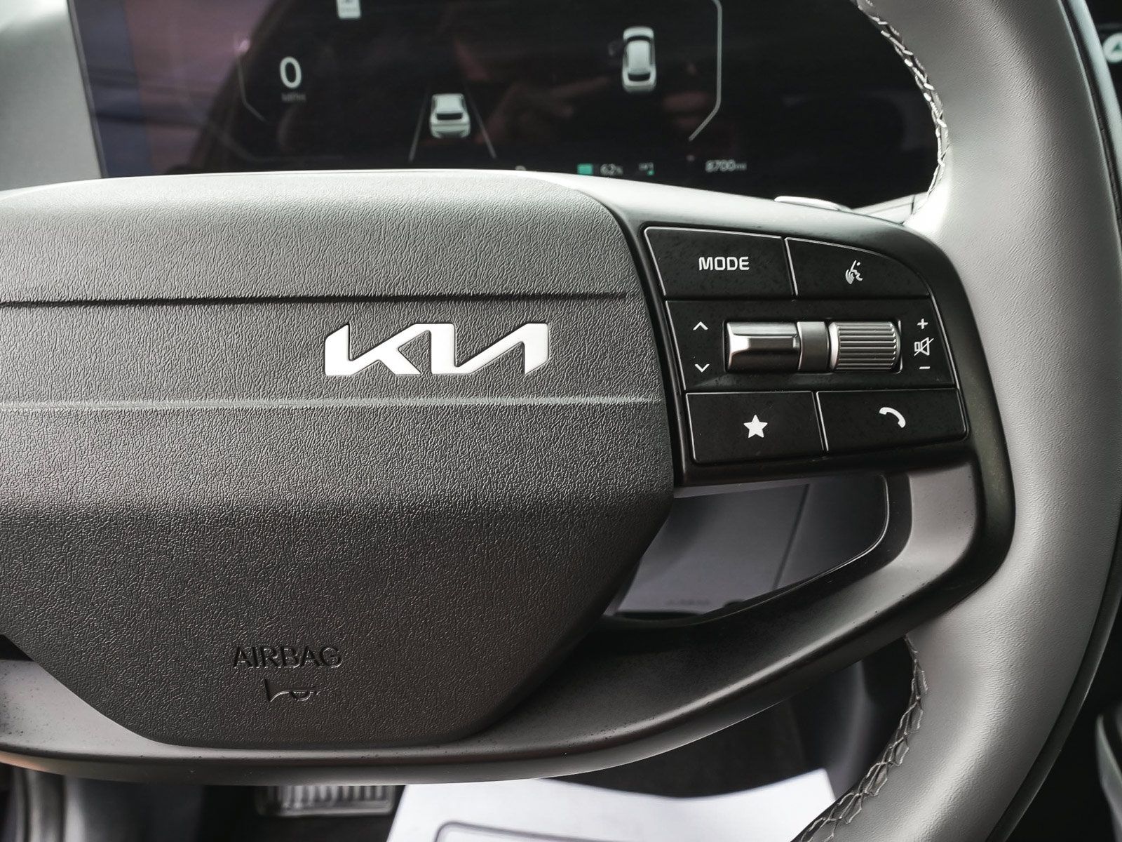 Used 2025 Kia EV6 Light w/ Light LR Technology Package AWD/4WD image 21