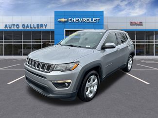 Used 2019 Jeep Compass Latitude w/ Popular Equipment Group video 1