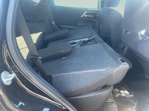 Used 2022 Mitsubishi Outlander ES image 14