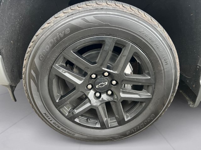Used 2023 Chevrolet Silverado 1500 RST w/ LPO, Dark Essentials Package AWD/4WD image 9