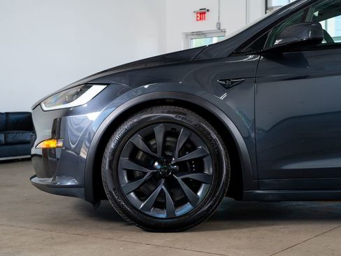 Used 2024 Tesla Model X AWD/4WD image 16