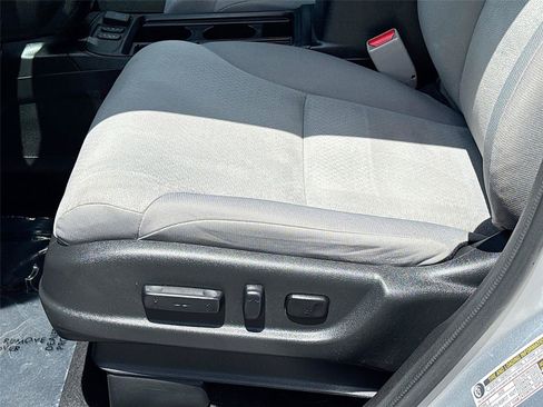 Used 2015 Honda CR-V EX image 18