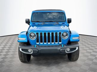 Used 2023 Jeep Wrangler Unlimited Sahara w/ Cold Weather Group video 2