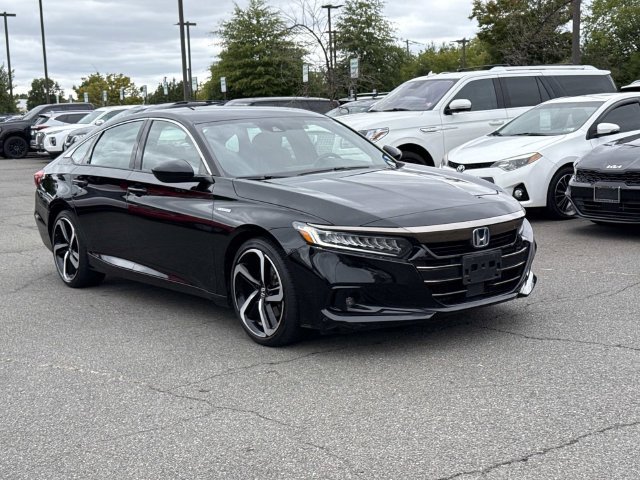 Used 2022 Honda Accord Sport image 1