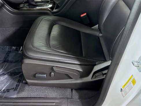 Used 2022 GMC Canyon Elevation w/ Elevation Premium Package image 23