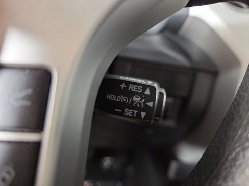Used 2021 Toyota Tundra SR5 AWD/4WD image 24