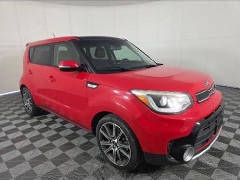 Used 2018 Kia Soul ! w/ Tech Package FWD image 22