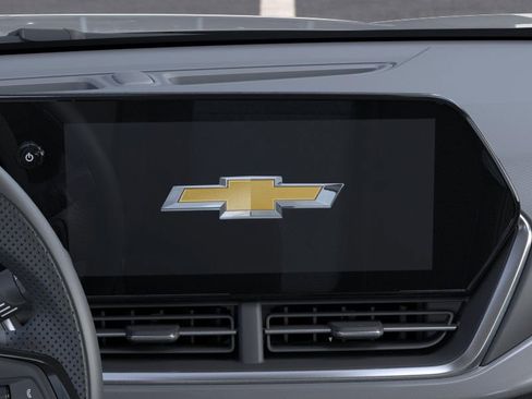 New 2026 Chevrolet Trax LT image 20