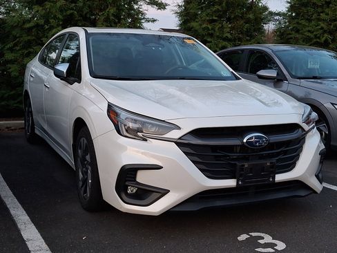Used 2024 Subaru Legacy Touring XT image 5