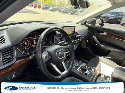 Used 2018 Audi Q5 2.0T Premium Plus w/ Premium Plus Package AWD/4WD image 3