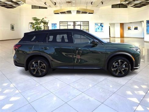 New 2026 INFINITI QX60 Autograph w/ Dark Cargo Package image 8