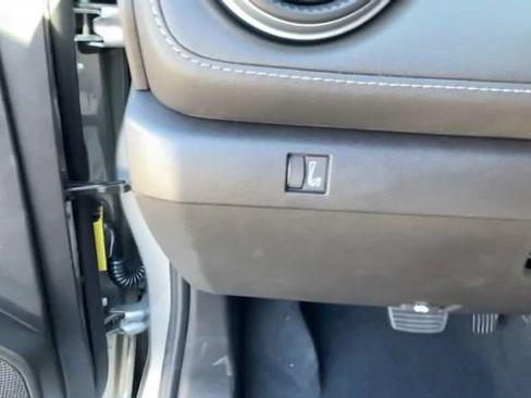New 2026 Chevrolet Colorado LT w/ LT Convenience Package RWD image 25