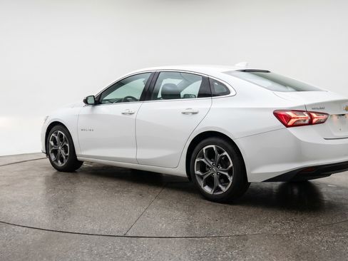 Used 2024 Chevrolet Malibu LT FWD image 6