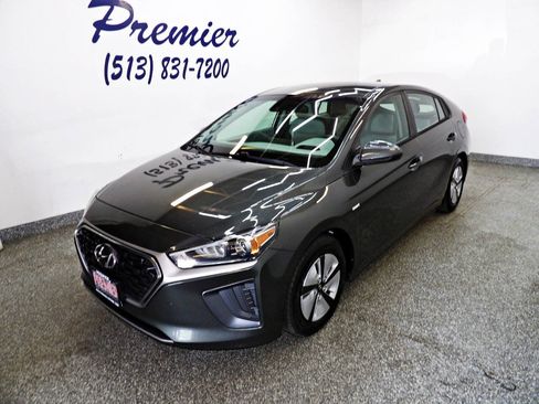 Used 2020 Hyundai Ioniq Blue FWD image 1